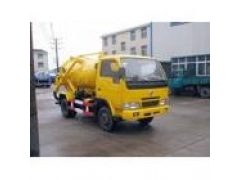 吸污車